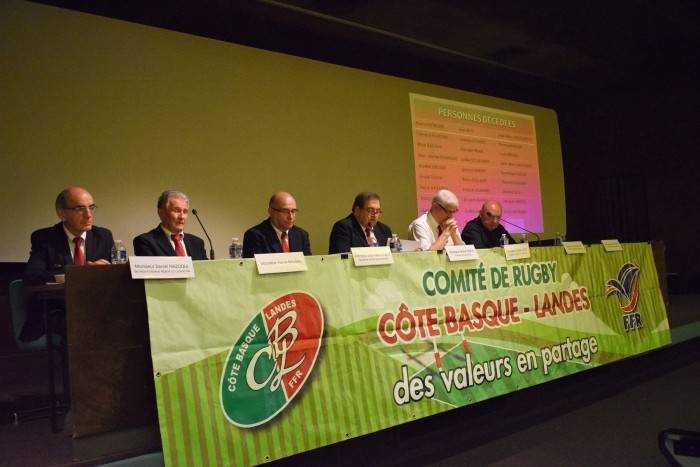 Côte basque landes : Une fusion qui pose problème