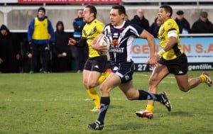 Mark KHEIRALLAH file à lessai Crédit Hervé HURBE Poussière dimage - rugby à xiii