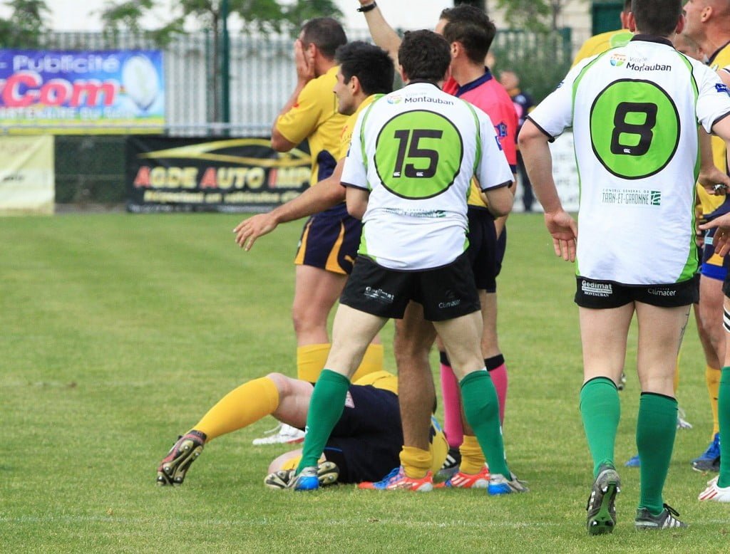 Ames sensibles s'abstenir : face au RC Montauban, Agde s'est qualifié, mais a perdu un joueur (photo Norbert Gimeno)