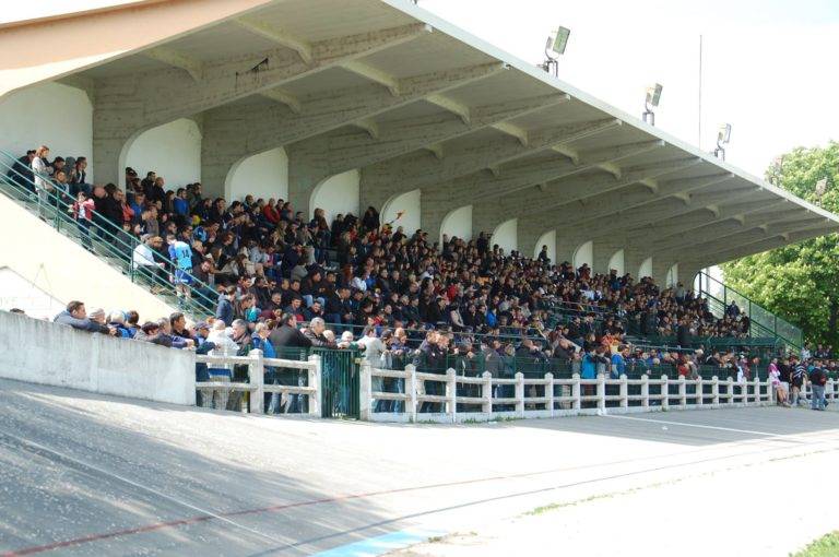 velodrome villemur terrain generique - Causeries