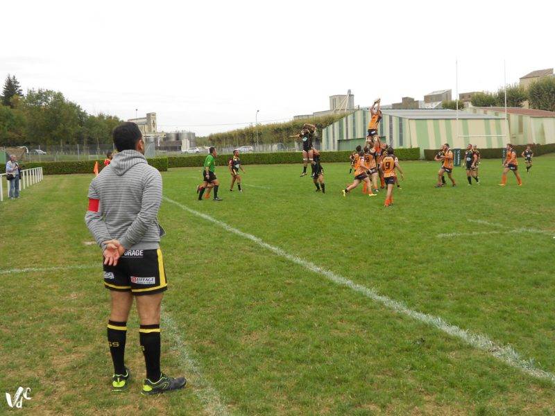 uav-gs_pierre-pelissier-coach-de-grenade-attentif-sur-chache-action-de-luav