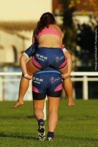 serge gonzalez castres feminine - insolites