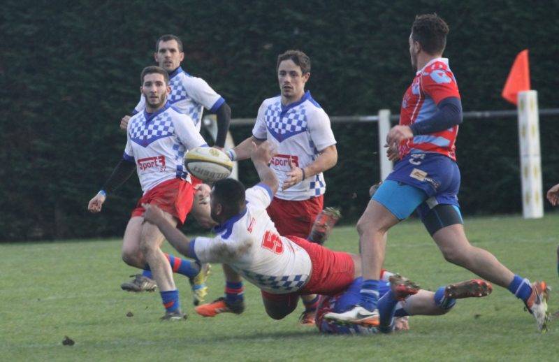 L'excellent Tauheluhelu assure la continuité du jeu