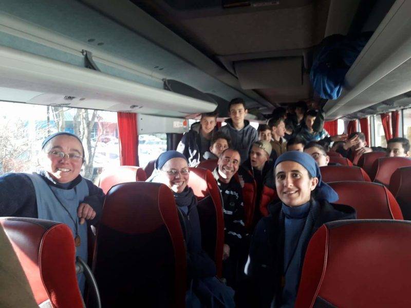 nones à lourdes