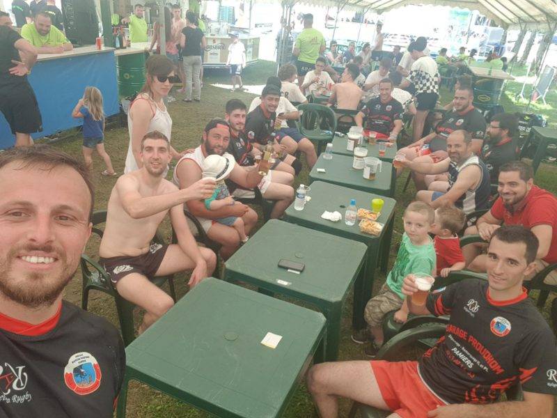 Tournoi de rugby flag à la tour du crieu 09 équipe des barbarians