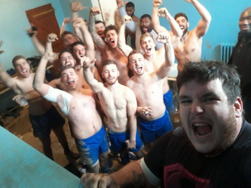 Première victoire de l'équipe b de rieumes à la maison de la saison 10 à 9 et ne vous inquiéter pas on a super bien fêté ça
