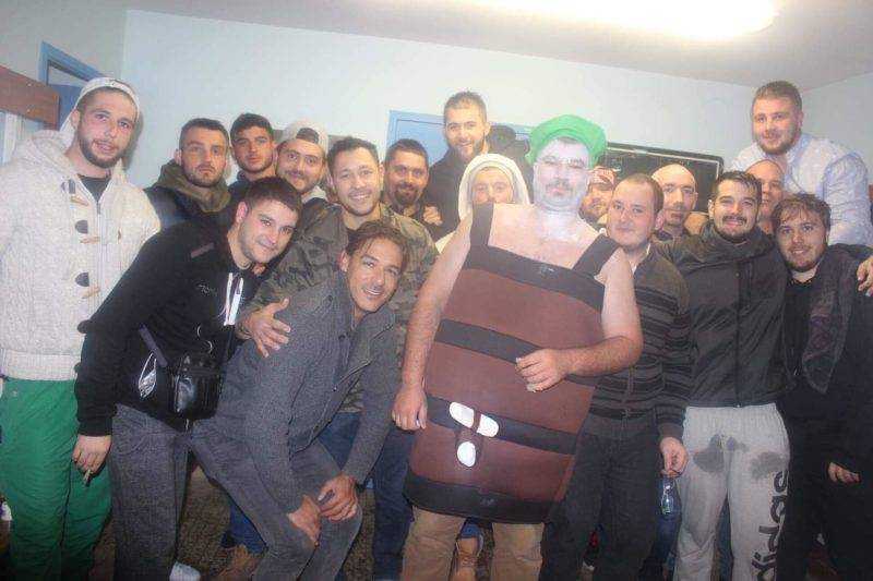 Grosse défaite 73 00 pour le RUGBY CLUB Roquemaure XV. Mais apparemment la bière est bonne