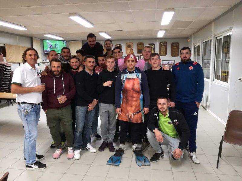Hers lauragais après sa victoire contre Puylaurens, élection du cagolin , val portos l’heureux élu pour le cul monstrueux qu’il prend d’entre de match poste talonneur