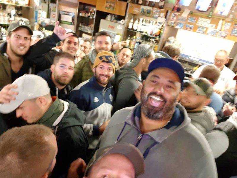 Le Rugby Club Saint Gilles fait tomber l' Us Us Nissan Colombiers qui était invaincu jusque alors ! Victoire 15 à 6, avec à noter la présence de 7 joueurs de 18 ans sur la feuille pour l'USNC