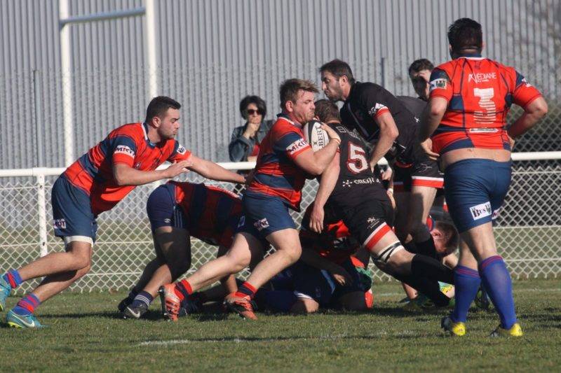 Rencontre entre capitaines Izard Galdux