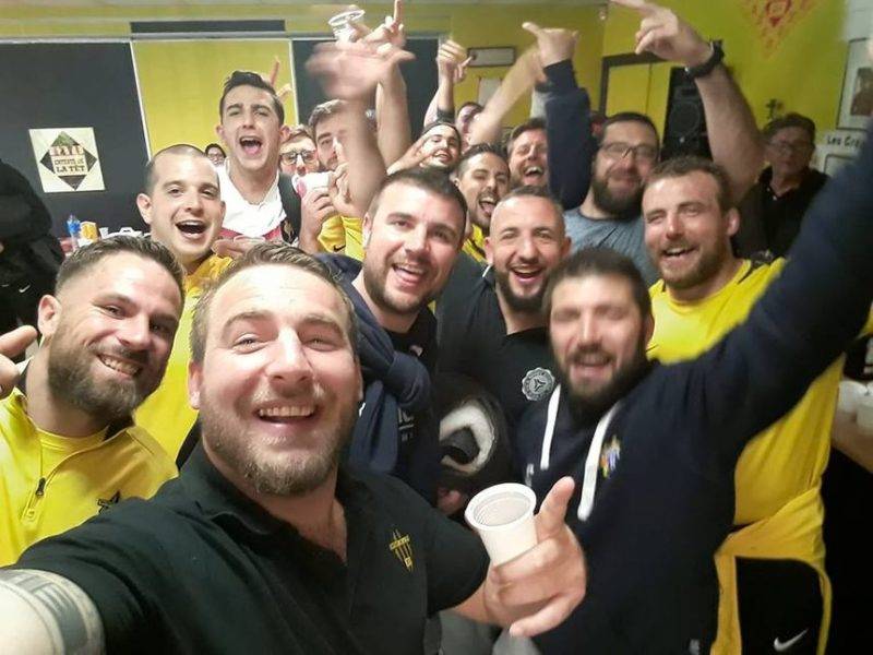 L'entente de la têt célèbre sa victoire 23 à 5 contre le stade bessanais plus tard Copie