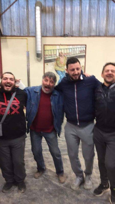 le ccac fête la victoire contre monclar avec didier de l'amour est dans le pré Copie