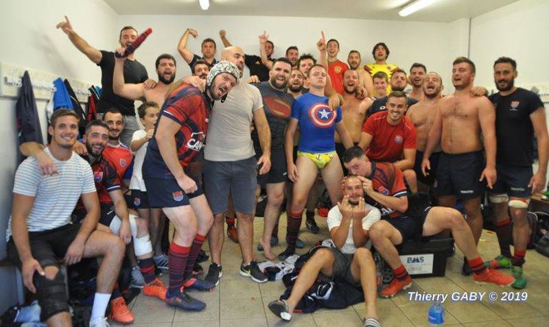 Les vestiaires de l'UNION Sportive COARRAZE NAY après les deux victoires bonifiées contre le Football Club Lourdais
