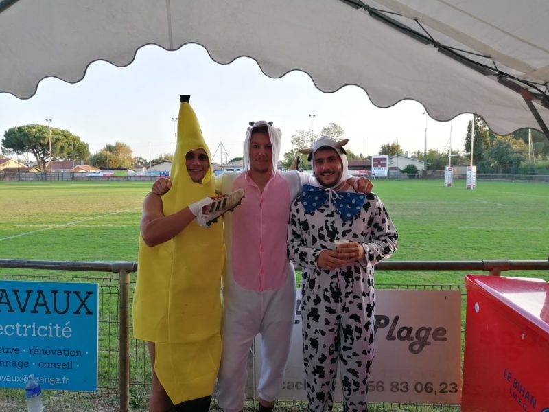 En banane c’est le cagoulin de la premiere, vache réserse, gujan milieu