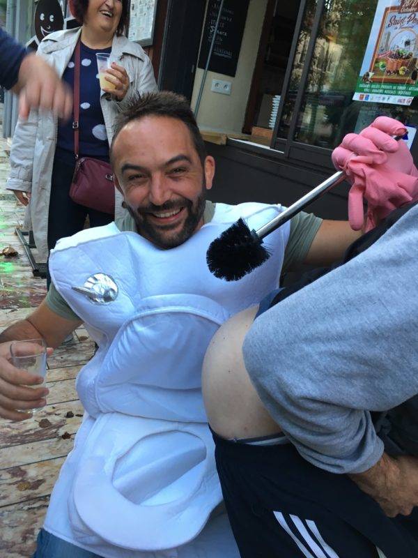 Yannick le Cagolin du jour à Aussillon XV pour son coup de pied par dessus magnifique