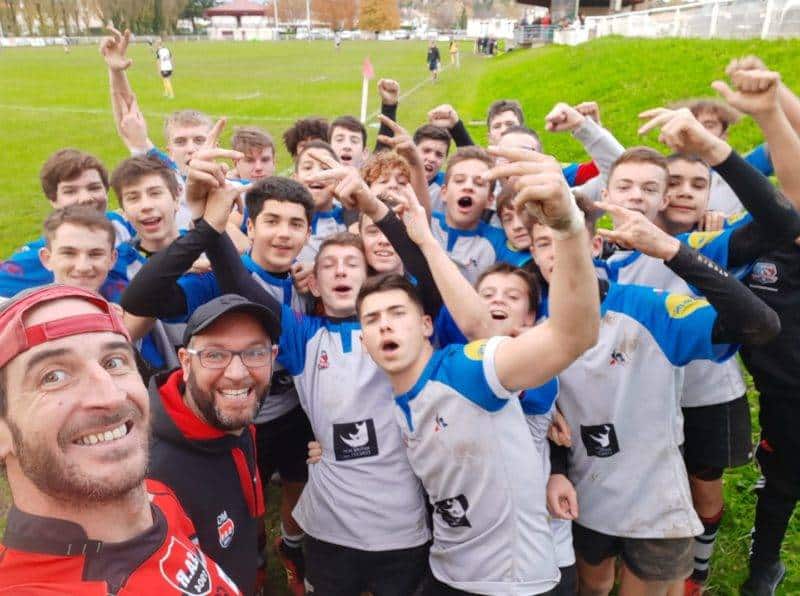 A La Couronne, Victoire des U16 de Rochefort sur le score de 00 58