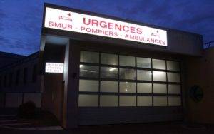 il menace une infirmiere et un medecin aux urgences de l hopital d angouleme