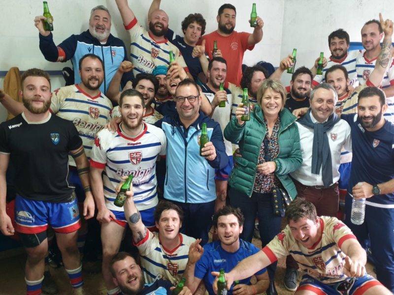 Victoire des coteaux de l'arrêt 51 à 19 contre saint lary merci à madame Maryse Carrere sénatrice des hautes Pyrénées de nous avoir supporter