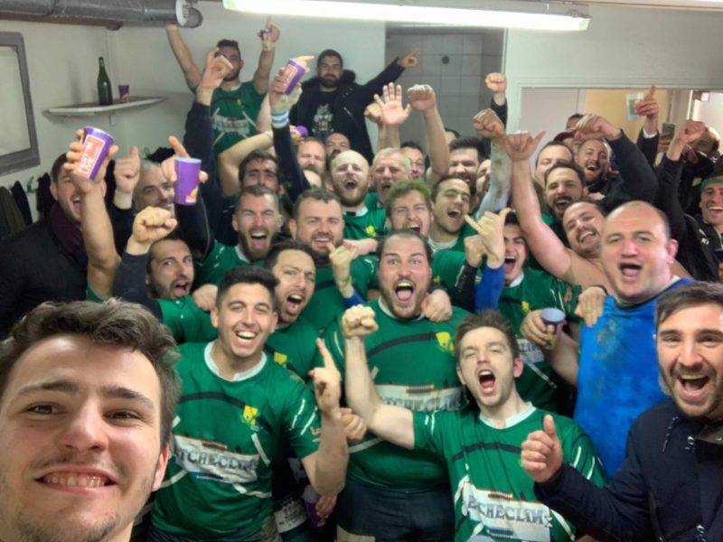 Victoire de l'équipe une de Quint Fonsegrives 30 15 qui valide la montée en première série, petit selfie ci joint