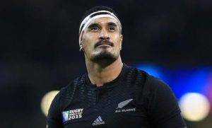 Jérôme Kaino progresse vite, devient international à 23 ans, et restera un All Black titulaire indiscutable entre 2006 à 2017...