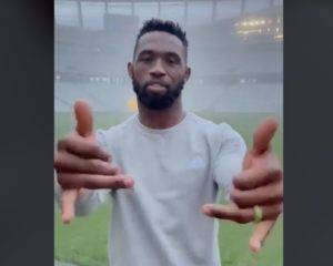 Insolite : le beau message de Siya Kolisi au Paris XO Rugby