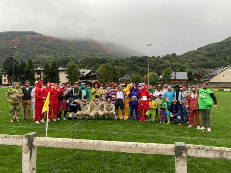 Photo d'effectif de début de saison COSaint Lary