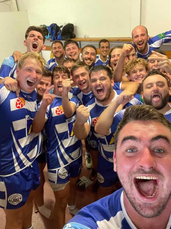 Victoire de la réserve de lAvenir Bleu Blanc 31 à 28