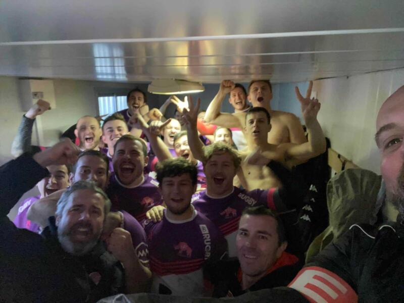 Le Limoges EC a remporté 13 10 le derby à Verneuil, avec le classique selfie des vestiaires de la Petiniaud Arena