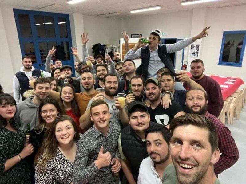 Malgré la défaite 16 à 42 le belvezes xII fond la fête