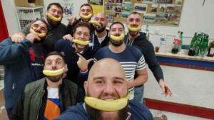 Saint jory a la banane apres sa victoire