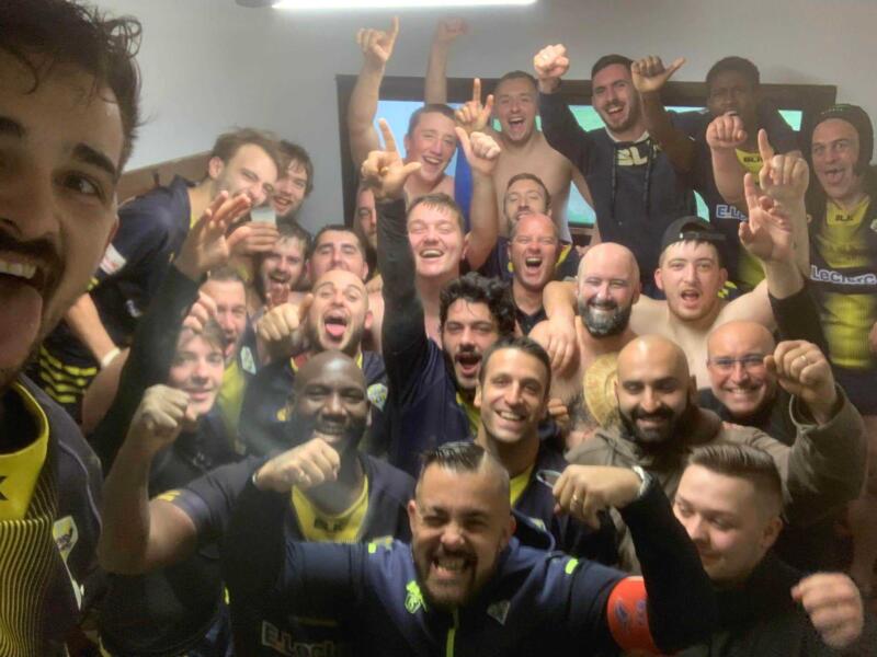 Selfie victoire pour l’entente Villefranche Saint Antonin, on est pas bien payé mais qu’est ce qu’on rigole