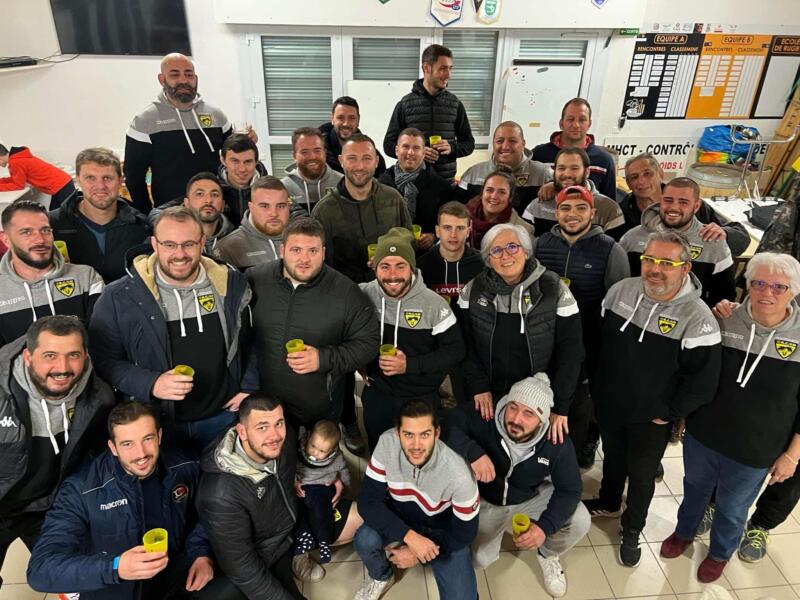 Victoire du Rugby Club Villeneuve Les Maguelone au Stade Montpeliérain