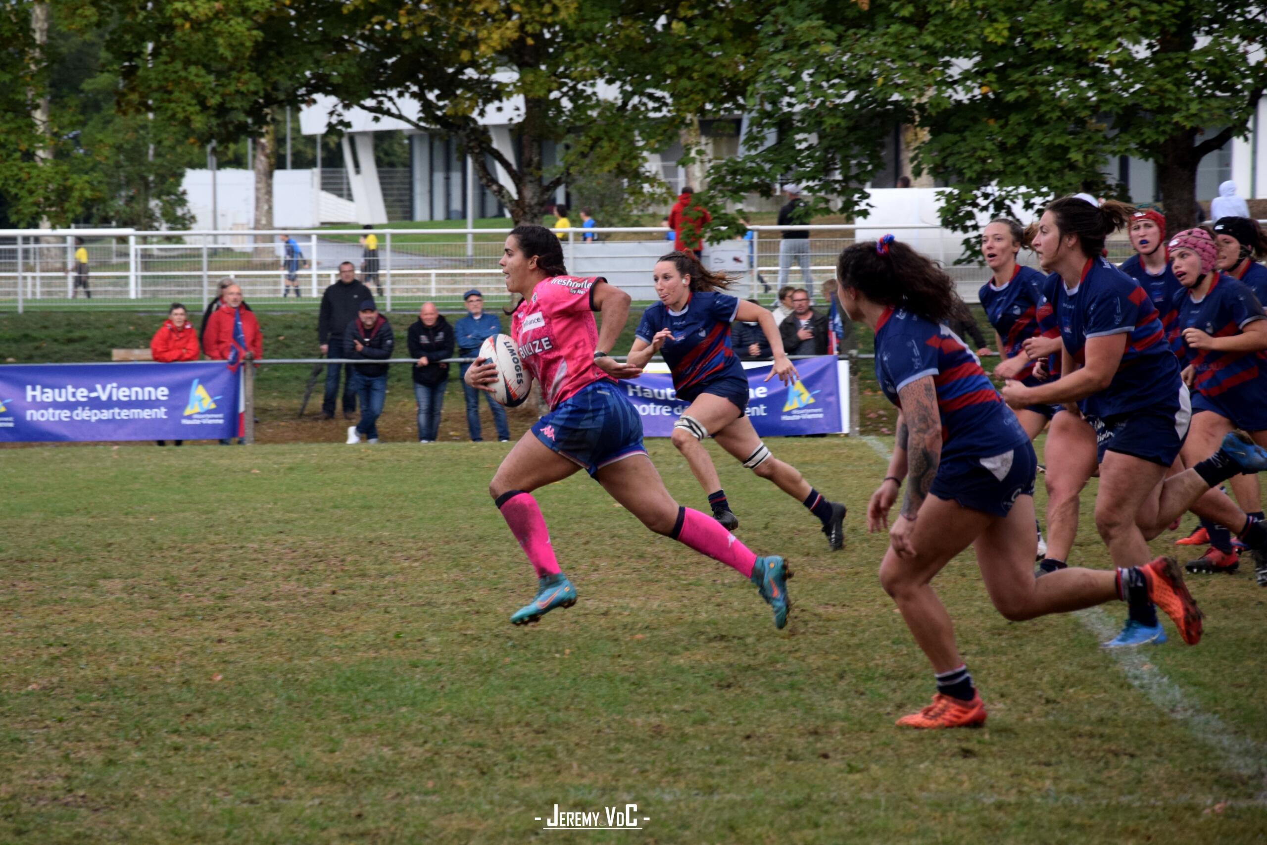 A l'usure, le Stade Français a trouvé les failles dans la défense adverse (crédit photo Jeremy VdC)