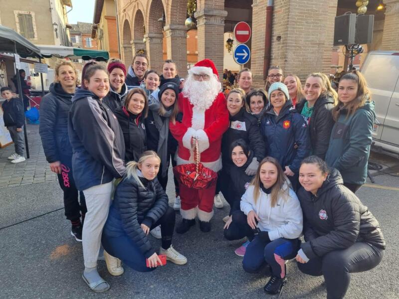 Réveil musculaire et passage au marché de Noël de Carbonne pour les filles de pays toulousain sud femina