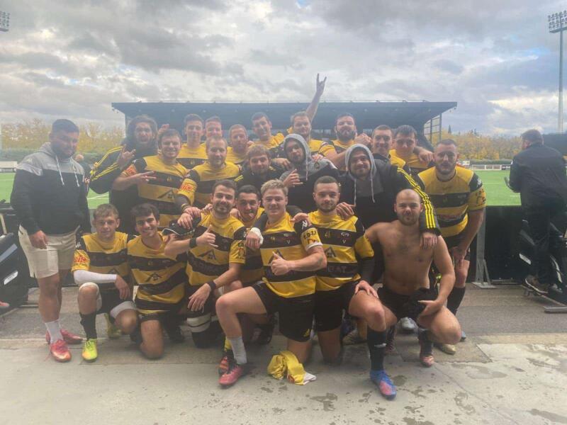 Victoire équipe B Vallée du Gapeau à Aix fed 3 poule 7 sur le terrrian de provence rugby siouplé