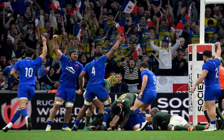 les bleus ont longtemps souffert face a l afrique du sud avant de prendre l avantage en toute fin de match photo afp christophe simon 1668294278