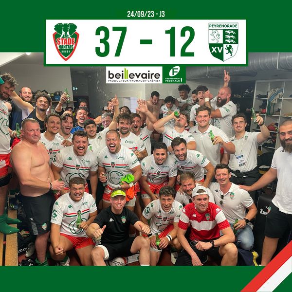 À Nantes Victoire des grands = selfie des grands