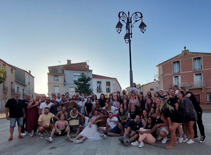 Les filles de Salanque Méditerranée XV ont gagné 46 à 0 contre Castelnaudary et on rejoins l'équipe masculine également victorieuse (24 14 contre Tauch)