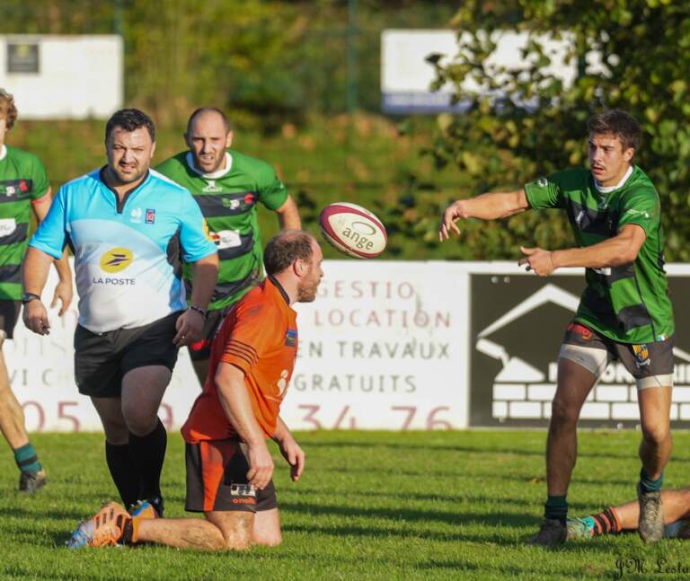 Régionale 2 Saint Pée impitoyable leader contre Asasp Arros