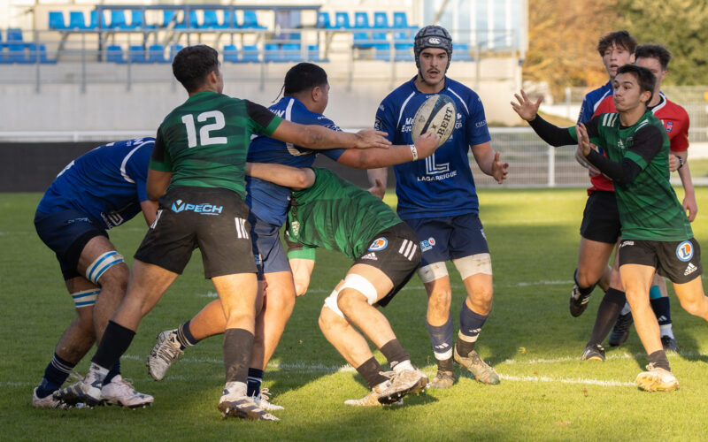 Juniors Élite Crabos Colomiers Montauban en avant toute 