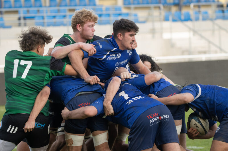 Juniors Élite Crabos Colomiers Montauban en avant toute 