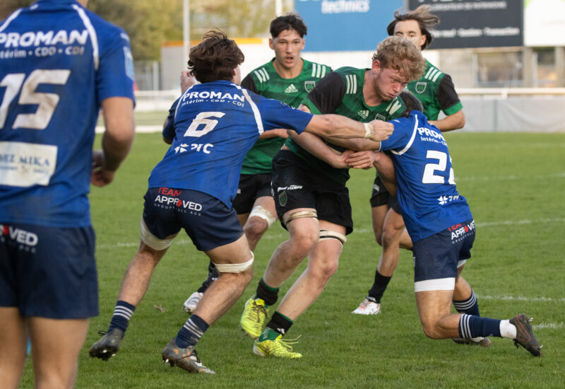 Juniors Élite Crabos Colomiers Montauban en avant toute 