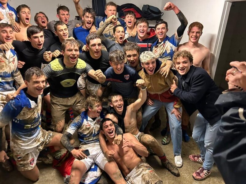 Les Juniors de Lourdes ont gagné 24 15 à Labarthe sur Lèze,...