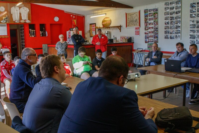 Sensibilisation et Prévention des conduites à risque Luzech montre l'exemple à suivre