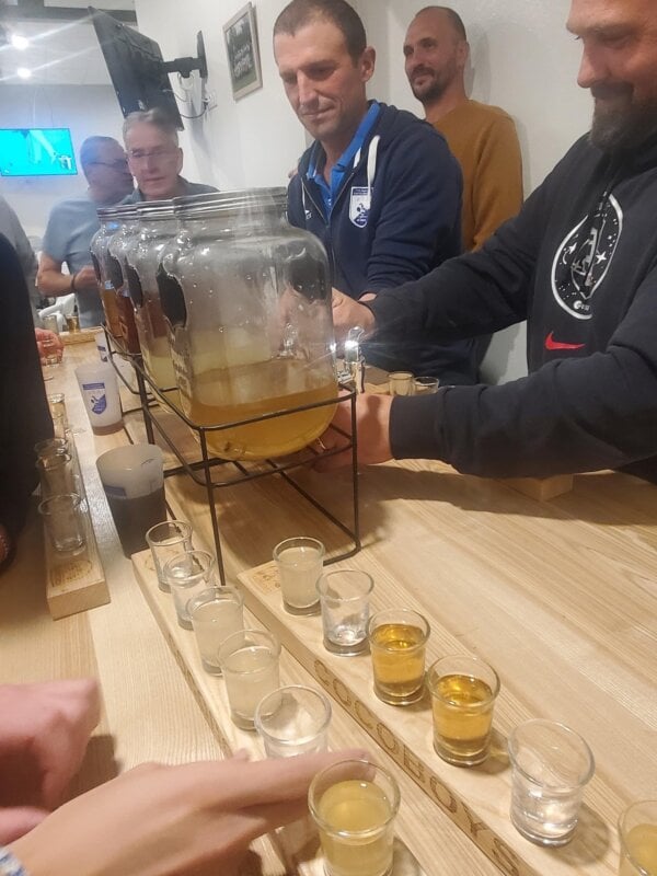 Insolite Castelnau Montratier les plus gros braiseurs du rugby amateur