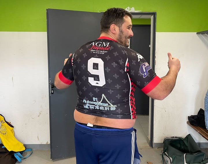 Insolite : Joan, pilier du RC Donatien (Régionale 3) titulaire à la mêlée