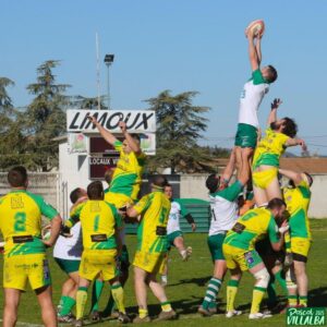 IMG 4511 - Enzo, pied levé, combinaison