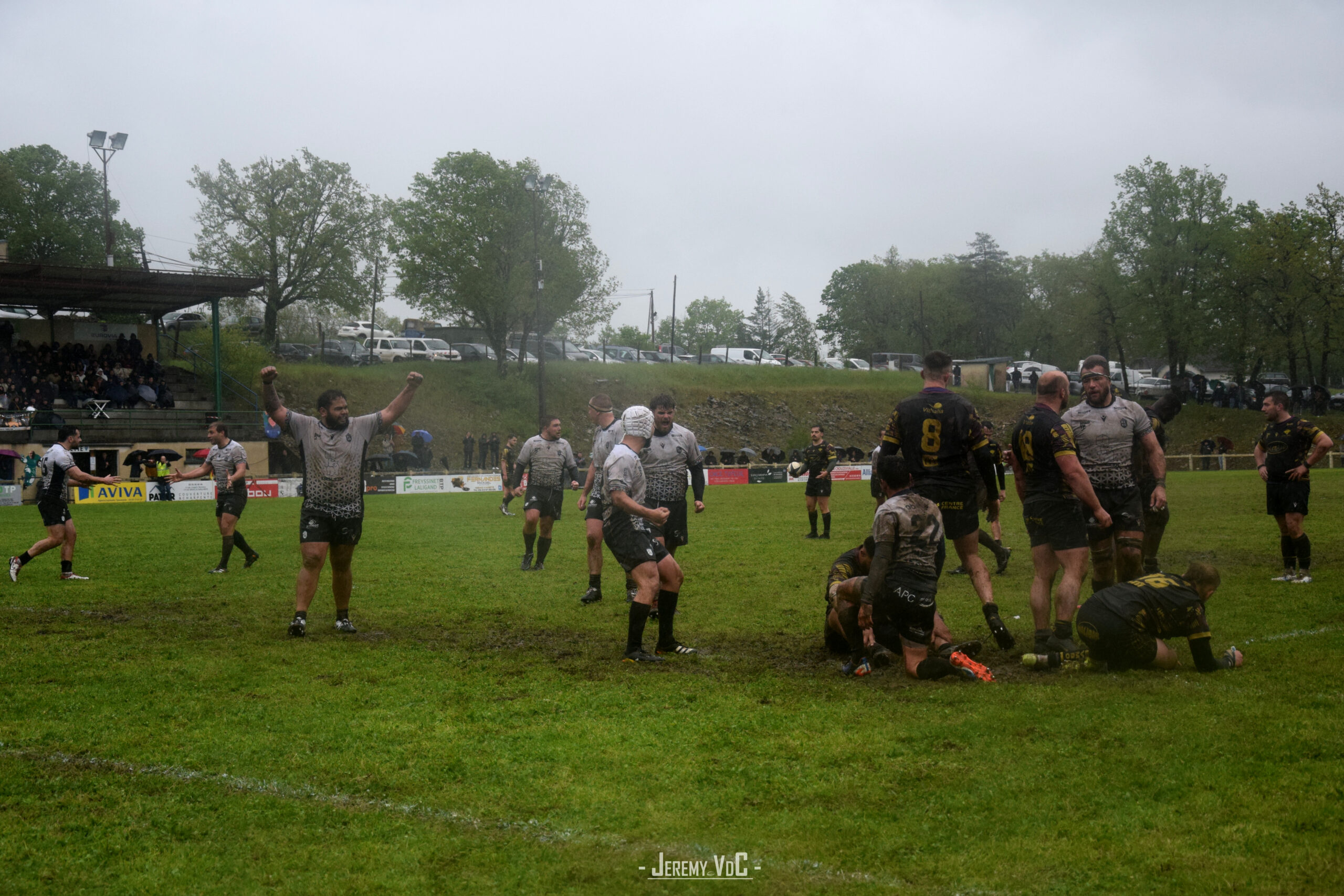 La tristesse était visible dans les rangs malemortois après le coup de sifflet final (crédit photo Jeremy VdC - RugbyAmateur.fr)