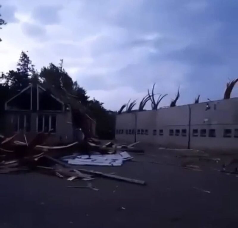Orages : mini tornade et gros dégâts dans l'Aveyron, Decazeville durement touché
