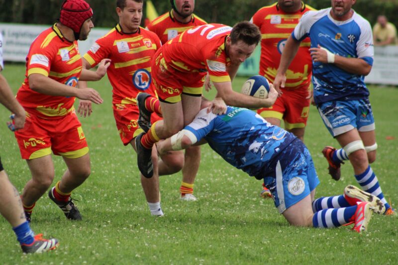 Régionale 1 : Saint-Céré - Valréas en finale, les outsiders au rendez-vous